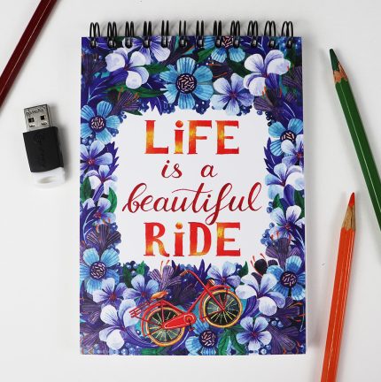 Carnet A6, 80 file albe “Life is a beautiful ride!“